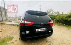 تويوتا سيينا